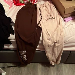 ROMWE frog sweatpants